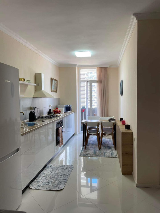 巴统公寓 — 来自开发商和业主的房地产搜索引擎 GEOLN.COM. 照片 1