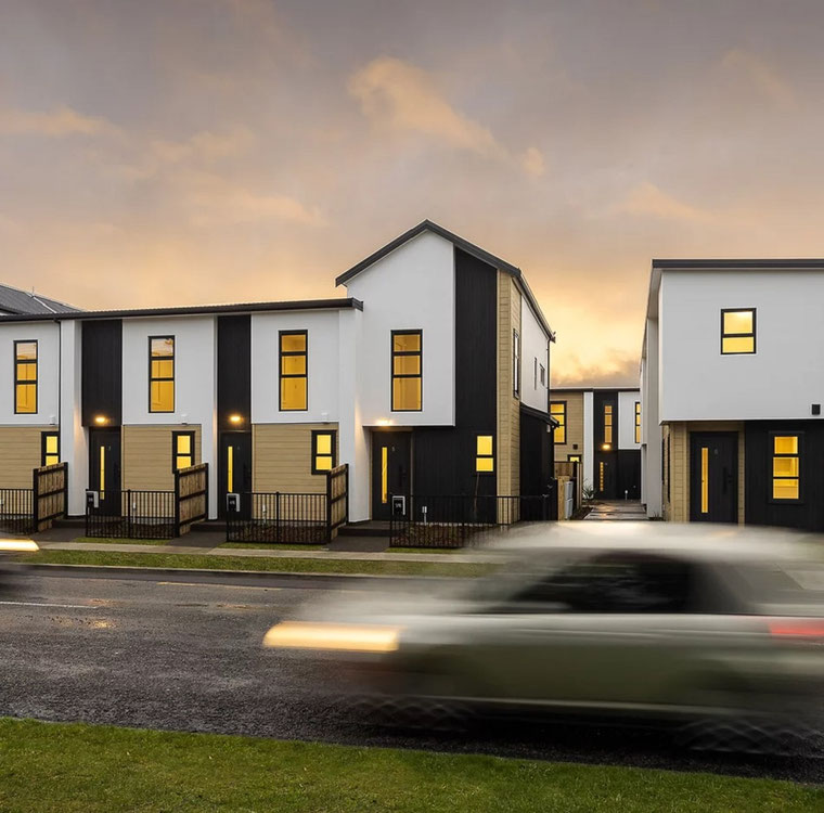 Real estate in 90 Oxford Terrace — look at the real estate search engine GEOLN.COM. Photo 1