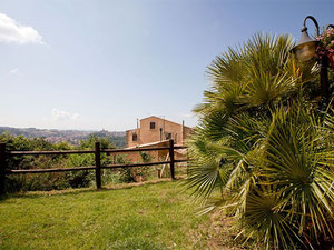 旅馆（旅馆）在山上，在郊区，在意大利，西西里岛，恩纳的森林里 — 来自开发商和业主的房地产搜索引擎 GEOLN.COM. 照片 3