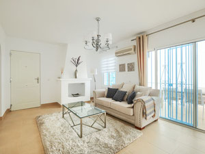 联排别墅 2 卧室 70 平方米，位于西班牙新黄金地带 — 来自开发商和业主的房地产搜索引擎 GEOLN.COM. 照片 2