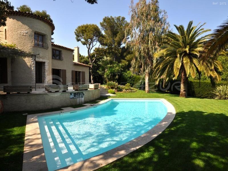 法国别墅，Saint-Jean-Cap-Ferrat — 来自开发商和业主的房地产搜索引擎 GEOLN.COM. 照片 1