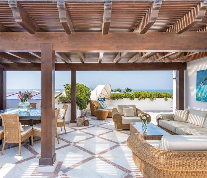 顶层公寓 3 卧室 126 平方米，位于西班牙埃斯特波纳 — 来自开发商和业主的房地产搜索引擎 GEOLN.COM. 照片 1