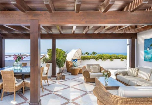 بنتهاوس 3 غرف نوم 126 متر مربع في Estepona ، إسبانيا