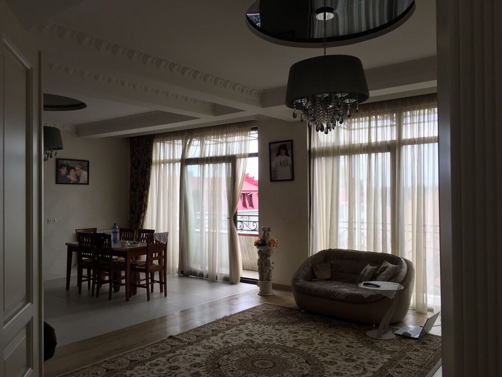 市中心设有3间卧室的公寓 — 来自开发商和业主的房地产搜索引擎 GEOLN.COM. 照片 1