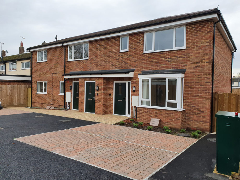 房地产在 Lovel Avenue — look at the real estate search engine GEOLN.COM. 照片 1