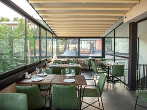 На продажу: 4-зірковий готель «Old City Boutique Hotel» в самому центрі Старого Тбілісі — Пошуковик нерухомості від забудовників і власників GEOLN.COM. Фото 16