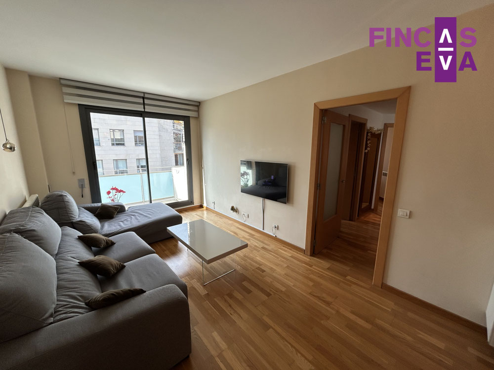 Vendo apartamento en Barcelona — Encuentre propiedades fuera del plan o reventa de bienes inmuebles directamente de desarrolladores y propietarios GEOLN.COM. Foto 1
