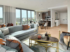 Real estate in Prince Of Wales Drive — look at the real estate search engine GEOLN.COM. Photo 7