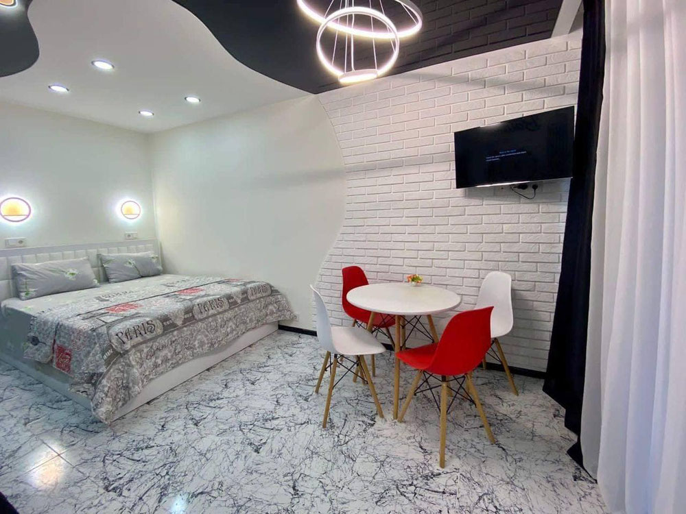 巴统公寓 — 来自开发商和业主的房地产搜索引擎 GEOLN.COM. 照片 1