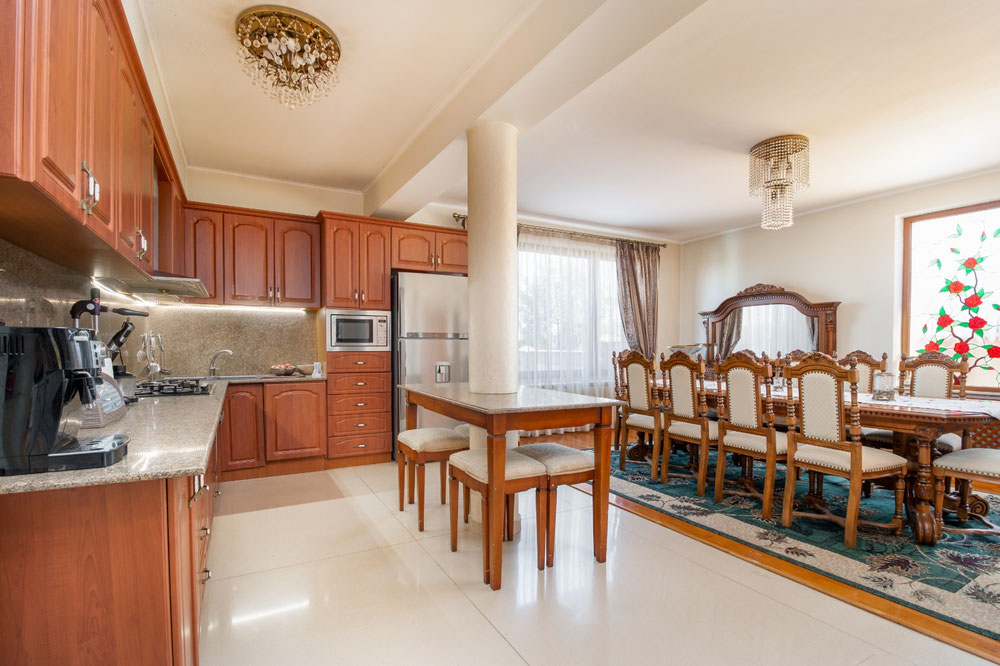 Exklusive Hausgelegenheit zum Verkauf — Immobilien-Suchservice von Bauträgern und Eigentümern GEOLN.COM. Foto 1