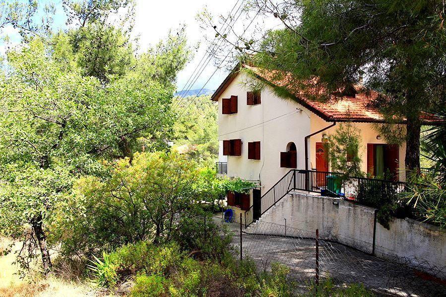 Willa na Cyprze, Troodos — Wyszukiwarka nieruchomości od deweloperów i właścicieli GEOLN.COM. Zdjęcie 1