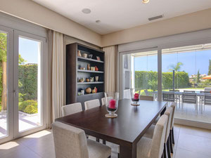 别墅 5 间卧室 549 m² 在 Elviria, 西班牙 — 来自开发商和业主的房地产搜索引擎 GEOLN.COM. 照片 13