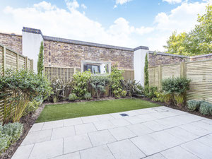 Real estate in Park View Mews — look at the real estate search engine GEOLN.COM. Photo 2