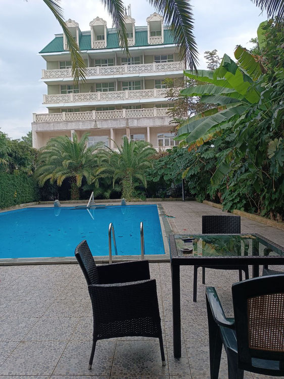 酒店 — 来自开发商和业主的房地产搜索引擎 GEOLN.COM. 照片 1