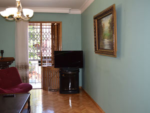 巴统中心一个孤立院子的公寓 — 来自开发商和业主的房地产搜索引擎 GEOLN.COM. 照片 8