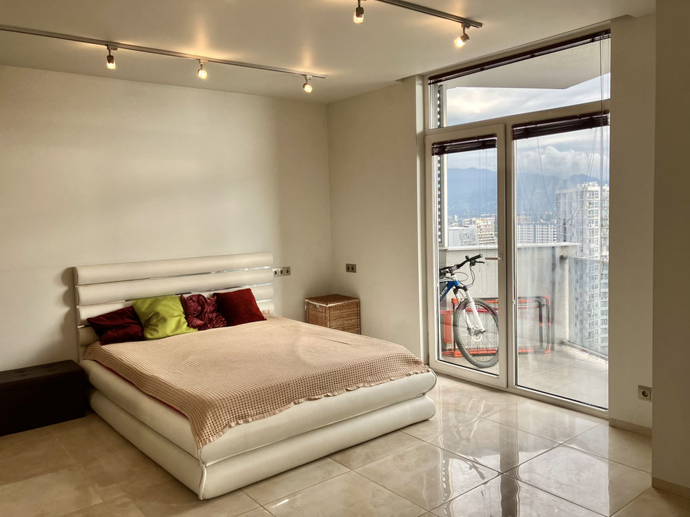 海景公寓距离海滩仅几步之遥 — 来自开发商和业主的房地产搜索引擎 GEOLN.COM. 照片 1