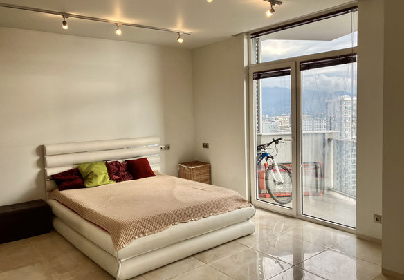 海景公寓距离海滩仅几步之遥