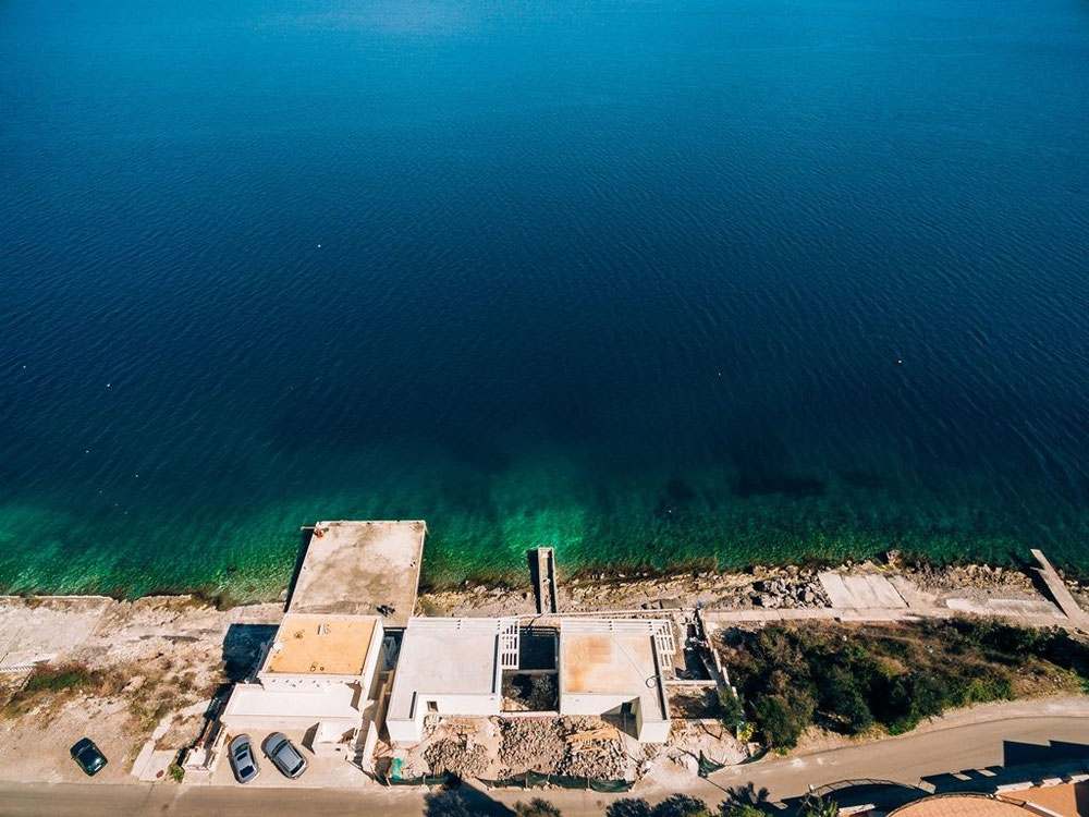 黑山，蒂瓦特，拉多维奇的海边别墅 — 来自开发商和业主的房地产搜索引擎 GEOLN.COM. 照片 1