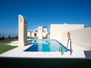 2-Zimmer-Wohnung 95 m² in Estepona, Spanien — Immobilien-Suchservice von Bauträgern und Eigentümern GEOLN.COM. Foto 22