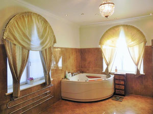 منزل على ضفاف البحيرة ، في الضواحي ، في الغابة في لاتفيا ، ريغا ، أولبروكا — ابحث عن عقار قيد الإنشاء أو عقار معاد بيعه مباشرة من المطورين والملاك GEOLN.COM. صورة فوتوغرافية 9