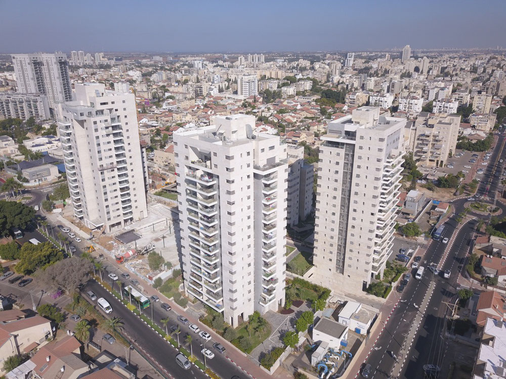 Real estate in HaKibutsim 12 Rehovot — look at the real estate search engine GEOLN.COM. Photo 1