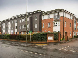 房地产在 Goodwin Court — look at the real estate search engine GEOLN.COM. 照片 2