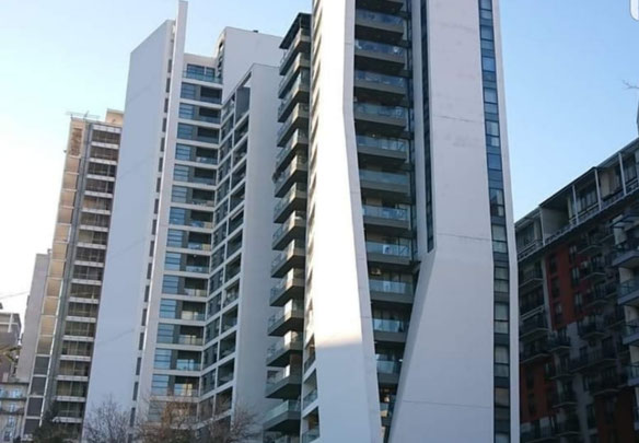 იყიდება 3 ოთახიანი ბინა