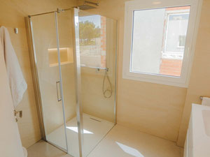 Chalet 3 habitaciones 131 m² en Finestrat, España — Encuentre propiedades fuera del plan o reventa de bienes inmuebles directamente de desarrolladores y propietarios GEOLN.COM. Foto 16