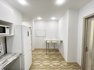 готов的欧式三居室，带装修，靠近欧洲足球协会体育场 — 来自开发商和业主的房地产搜索引擎 GEOLN.COM. 照片 6