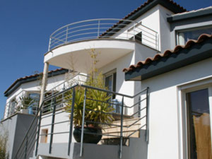 法国尼姆郊区的别墅 — 来自开发商和业主的房地产搜索引擎 GEOLN.COM. 照片 2