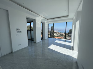Moderne, luxuriöse Villa an der Côte d'Azur — Immobilien-Suchservice von Bauträgern und Eigentümern GEOLN.COM. Foto 8