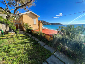 在海滩，水边，别墅 — 来自开发商和业主的房地产搜索引擎 GEOLN.COM. 照片 4