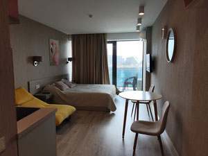 تُباع شقة في باتومي — ابحث عن عقار قيد الإنشاء أو عقار معاد بيعه مباشرة من المطورين والملاك GEOLN.COM. صورة فوتوغرافية 3