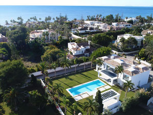 别墅 5 卧室 620 m² 在 Guadalmina Baja, 西班牙 — 来自开发商和业主的房地产搜索引擎 GEOLN.COM. 照片 42