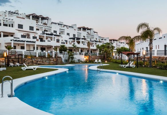 Penthouse 2 bedrooms 100 m² in Estepona, Spain