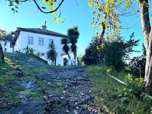 კომერციული მიწა მახინჯაურში — უძრავი ქონების ყიდვა და მფლო ბელებისგან GEOLN.COM. ფოტო 2