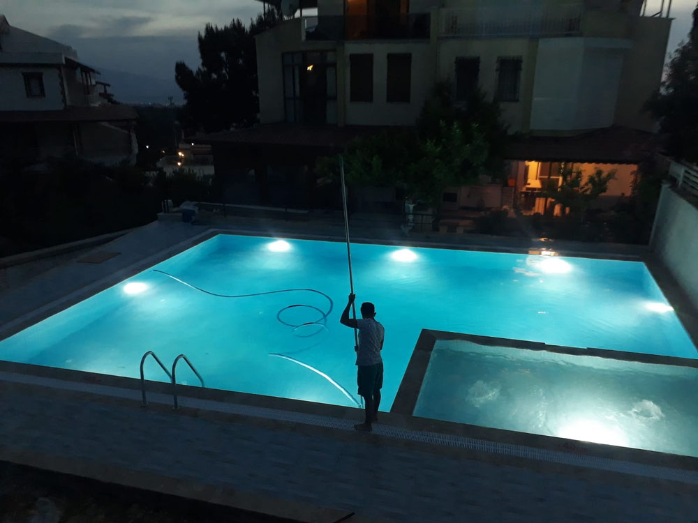 Pool Villa — Find off-plan property or real estate resale directly from developers and owners GEOLN.COM. Photo 1