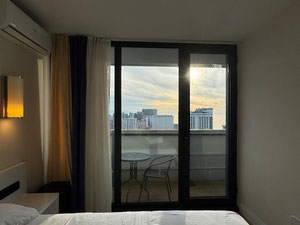 Wohnung mit 1 Schlafzimmer — Immobilien-Suchservice von Bauträgern und Eigentümern GEOLN.COM. Foto 11