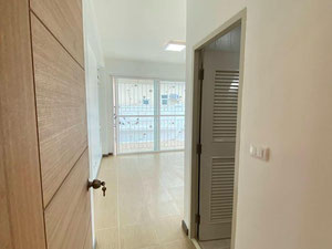 舒适的联排别墅出售 — 来自开发商和业主的房地产搜索引擎 GEOLN.COM. 照片 10