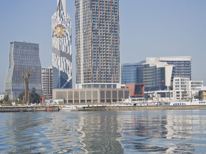 Нерухомість в Porta Batumi Tower — дивіться на пошуковику нерухомості GEOLN.COM. Фото 25