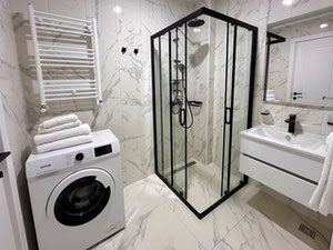 出售配备齐全的海景公寓，位于商务级别的“Steps”综合体内 — 来自开发商和业主的房地产搜索引擎 GEOLN.COM. 照片 12