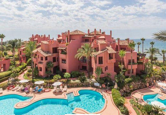 Apartment 3 bedrooms 270 m² in Menorca, Spain