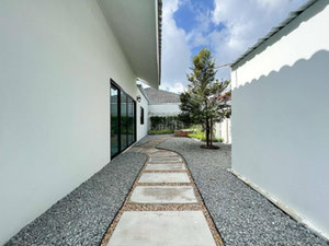 在查龙出售的豪华带游泳池的房子 — 来自开发商和业主的房地产搜索引擎 GEOLN.COM. 照片 13