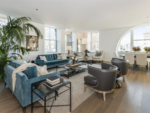 Real estate in The Ritz-Carlton Residences — look at the real estate search engine GEOLN.COM. Photo 6