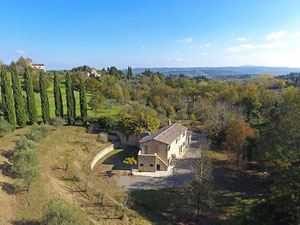 山上的房子，意大利的森林里，锡耶纳 — 来自开发商和业主的房地产搜索引擎 GEOLN.COM. 照片 3
