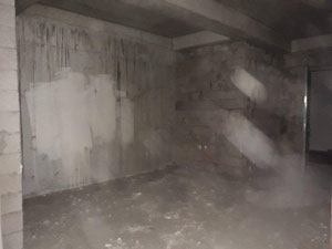 海边出售的黑色框架 — 来自开发商和业主的房地产搜索引擎 GEOLN.COM. 照片 5