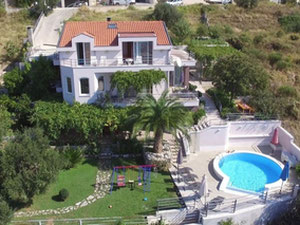 克罗地亚海边的别墅，斯普利特斯科-达尔马廷斯卡，马卡尔斯卡 — 来自开发商和业主的房地产搜索引擎 GEOLN.COM. 照片 4