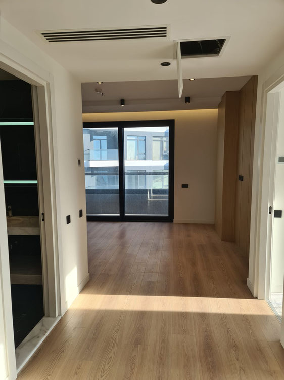 Продається квартира в Батумі — Пошуковик нерухомості від забудовників і власників GEOLN.COM. Фото 1