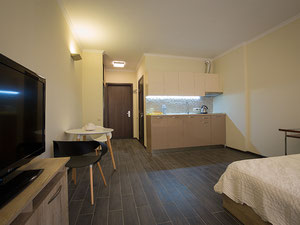 公寓距海边50m — 来自开发商和业主的房地产搜索引擎 GEOLN.COM. 照片 3