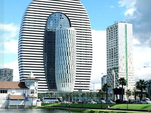 巴统万怡酒店出售 1 卧室公寓 — 来自开发商和业主的房地产搜索引擎 GEOLN.COM. 照片 2